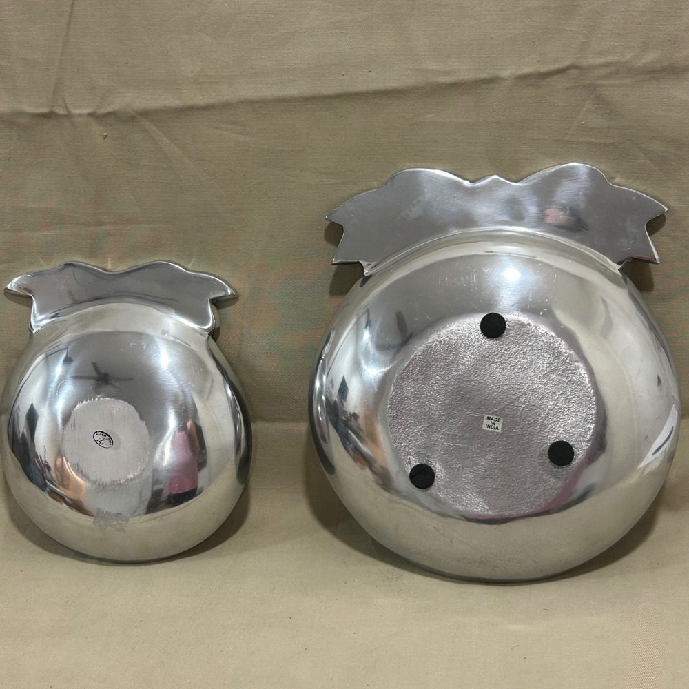 Set 2 Metal Holiday Ornament Shaped Serving Bowls Candy Nut‎ Dish Silver - Picture 3 of 3